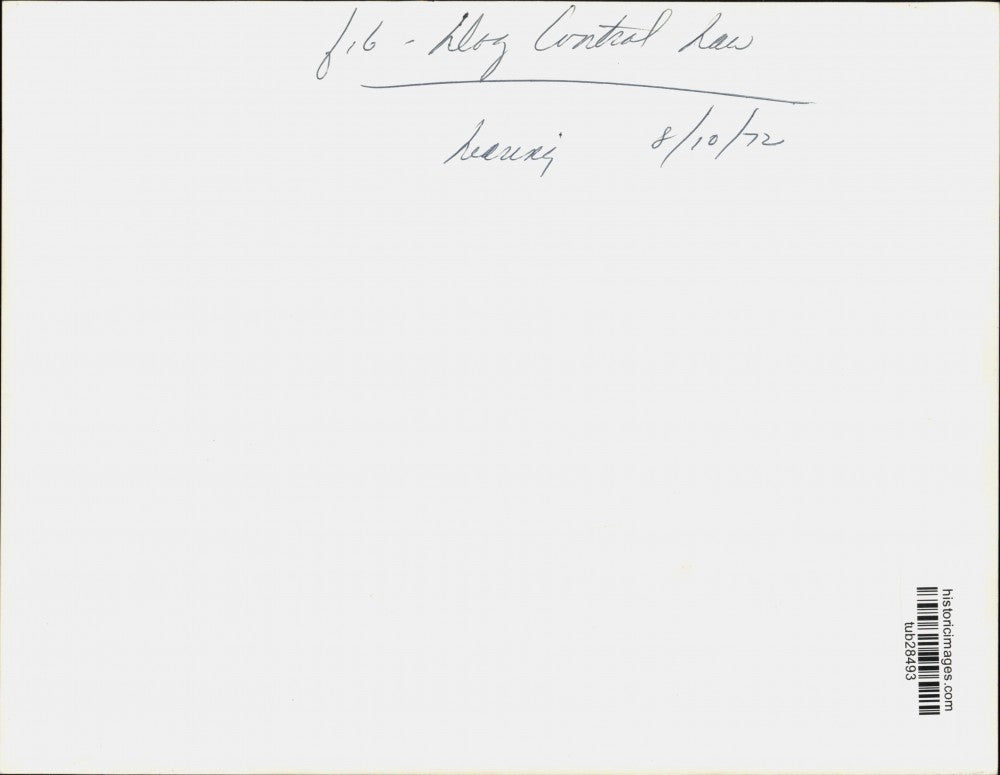 1972 Press Photo Man Speaks at Hearing on Dog Control Laws, Albany, New York