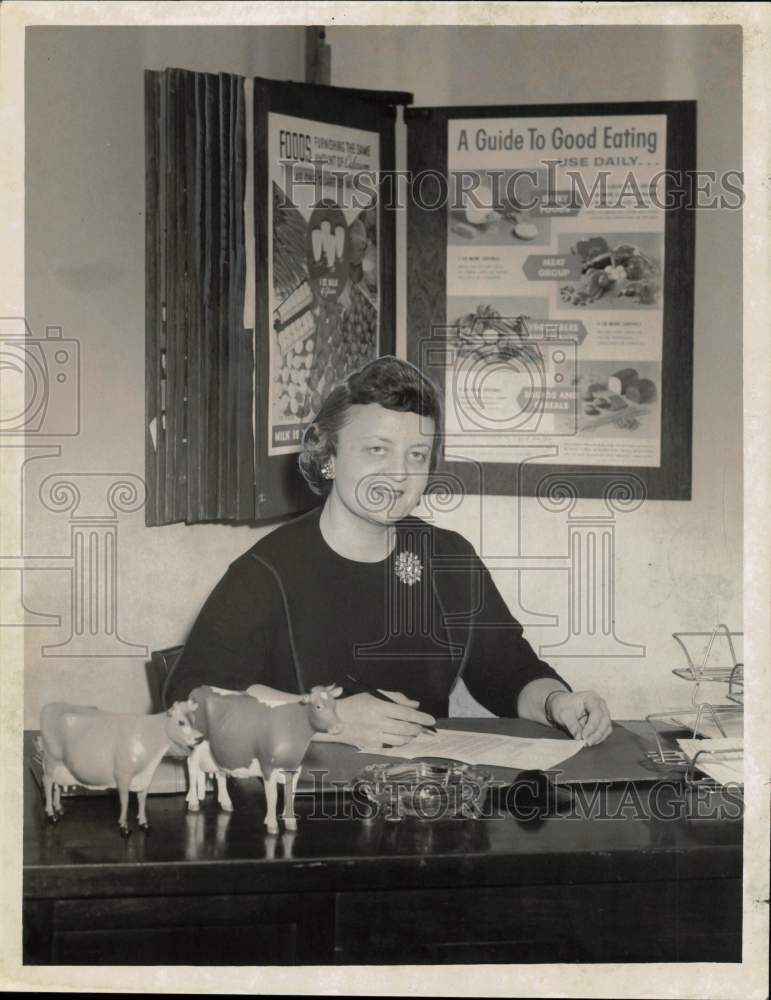 1959 Press Photo Frances Sprague, Dairy Council of Capital District, New York- Historic Images
