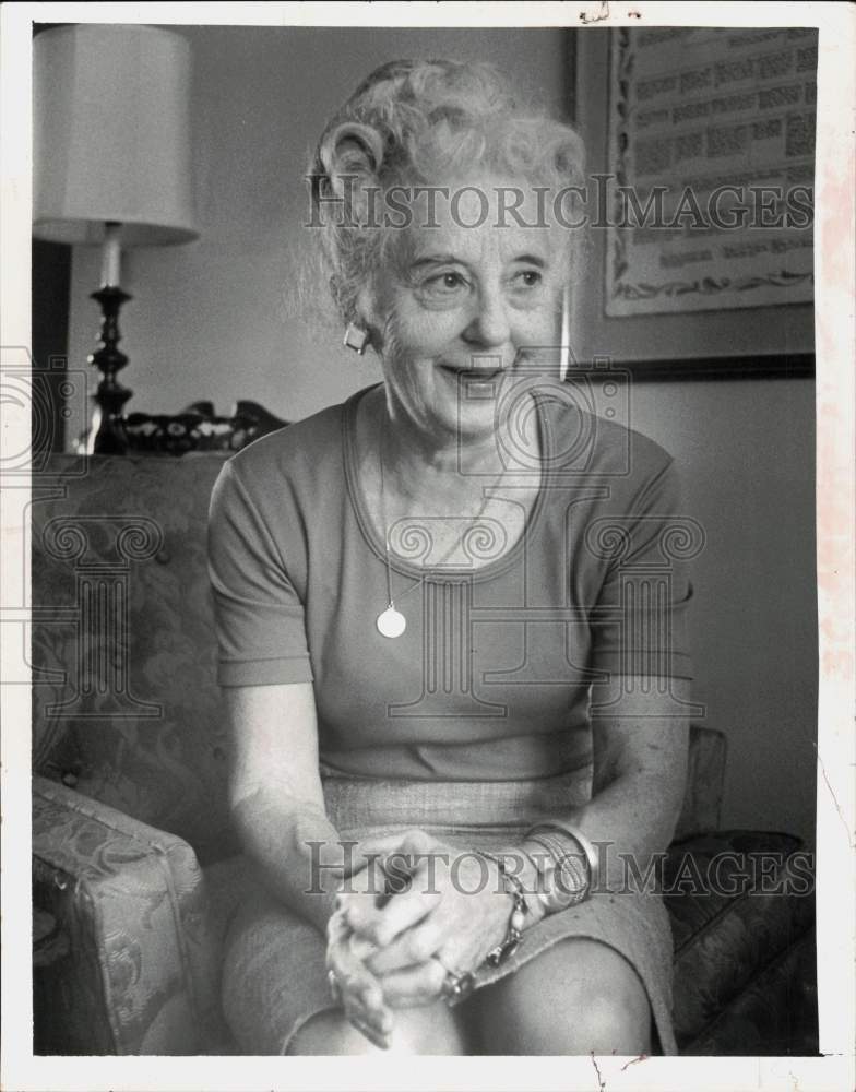 1974 Press Photo Nura Turner, Olympiad Champion - tub29631