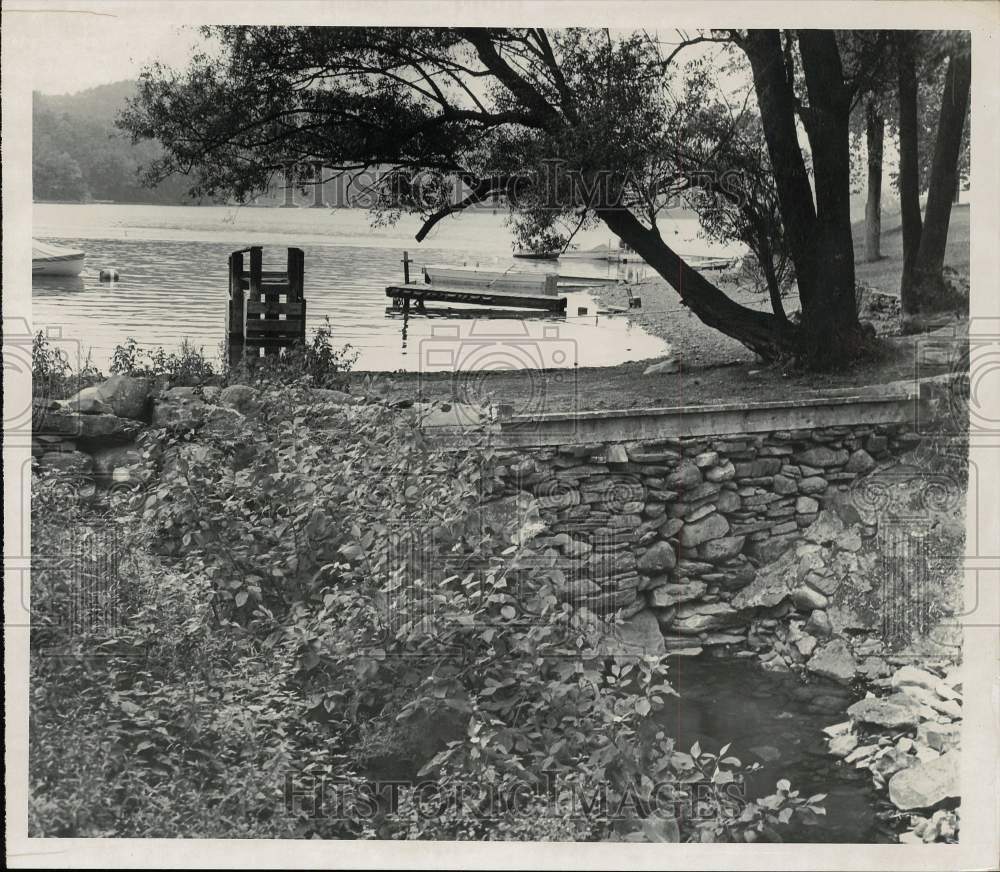 Press Photo Boat Docks at Warner's Lake - tub32811- Historic Images