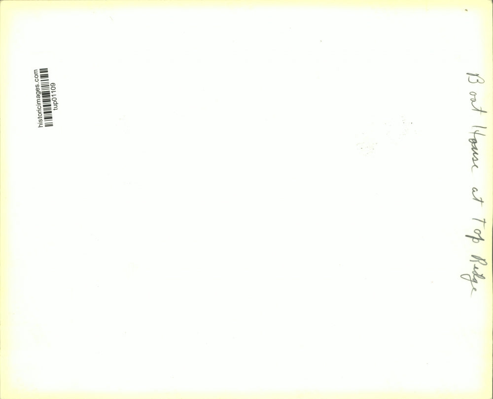 Press Photo Boat house at Top Ridge in New York - tup01109