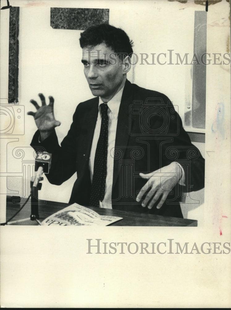 1983 Press Photo Activist Ralph Nader at State University of New York, Albany- Historic Images