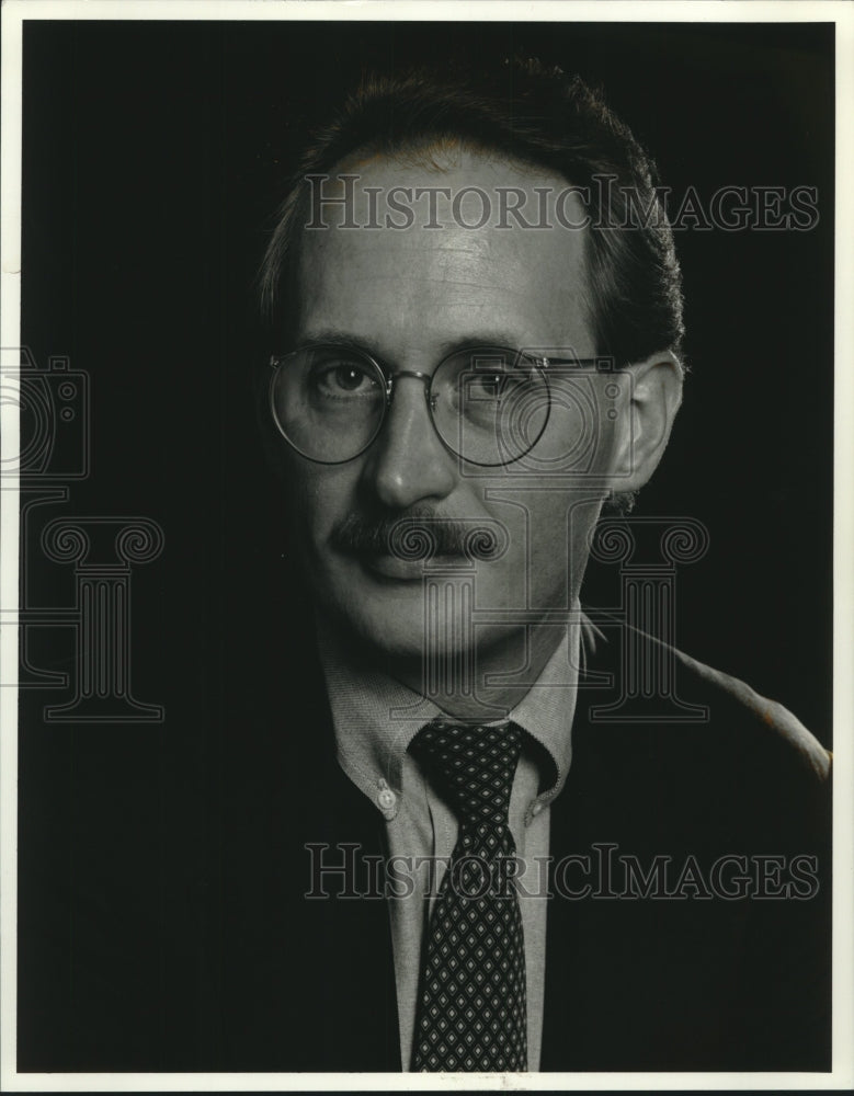 Press Photo Bob Holley - tup02294