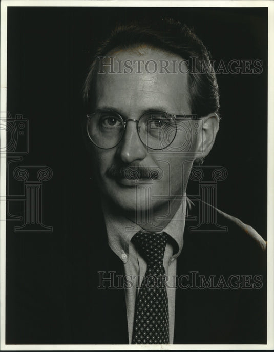 Press Photo Bob Holley - tup02294