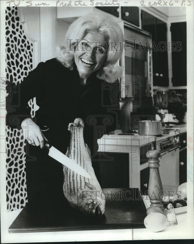 1972 Press Photo Jean Nidetch, Weight Watchers, in her Queens, NY kitchen- Historic Images