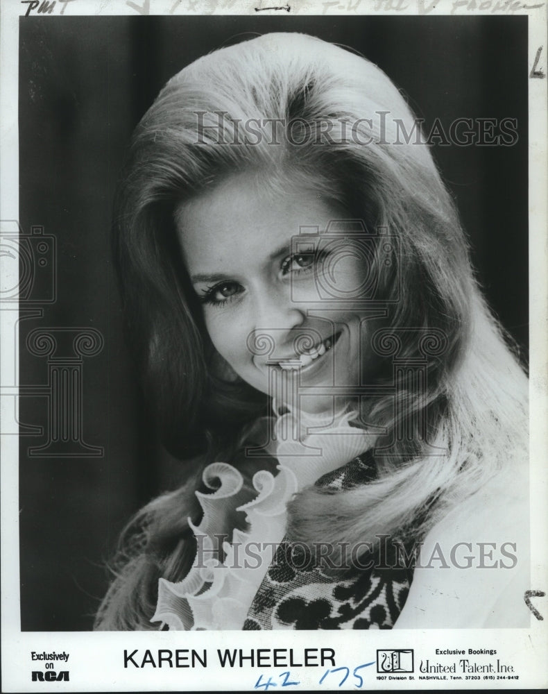 1974 Press Photo Recording artist Karen Wheeler - tup02833- Historic Images