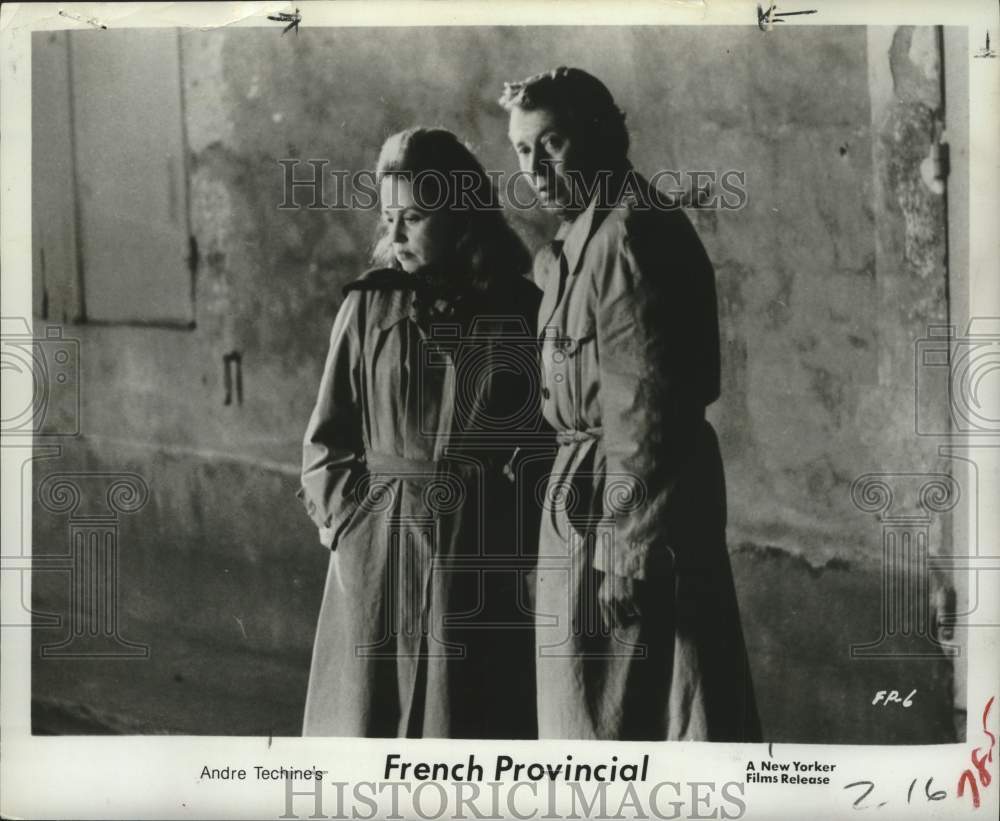 1976 Press Photo Jeanne Moreau and Michel Auclair star in "French Provincial"- Historic Images