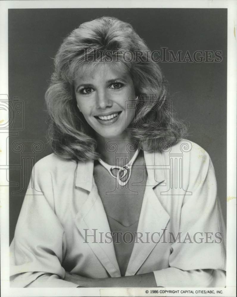 1986 Press Photo Heidi Bohay stars in Arthur Hailey&#39;s &quot;Hotel&quot; on ABC Television- Historic Images