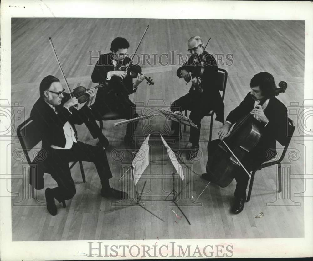 1977 Press Photo New Hungarian Quartet performs in New York - tup03081- Historic Images