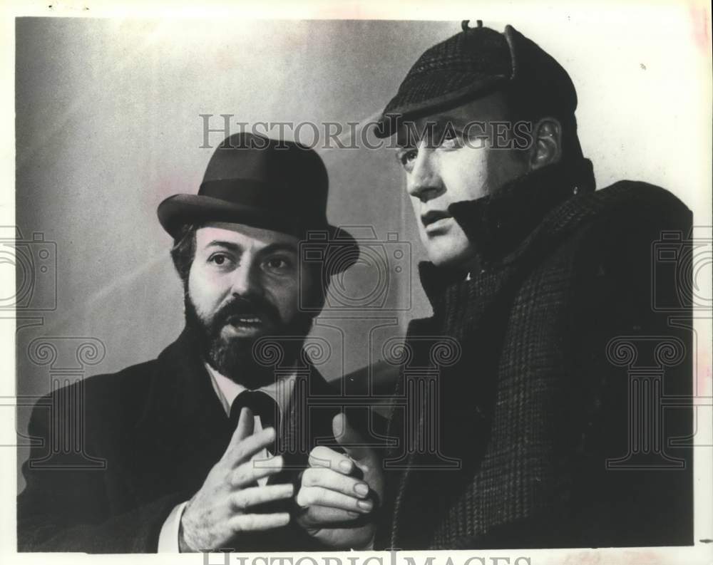 1981 Press Photo Nicol Williamson &amp; Alan Arkin in &quot;The Seven Per-Cent Solution&quot;- Historic Images