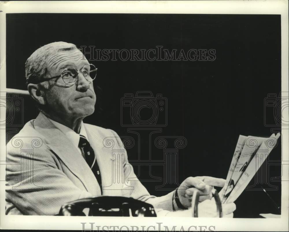 1976 Press Photo James Whitmore as Harry Truman in &quot;Give &#39;Em Hell Harry!&quot;- Historic Images