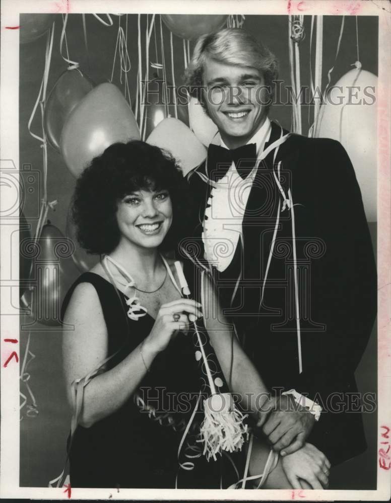 1979 Press Photo Erin Moran & John Schneider host ABC New Year's Eve special- Historic Images