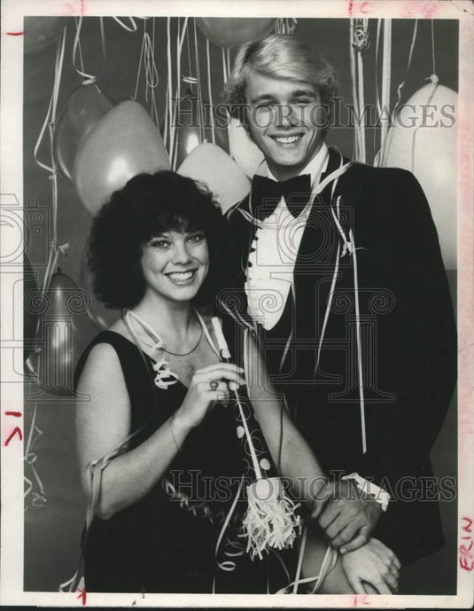 1979 Press Photo Erin Moran & John Schneider host ABC New Year's Eve special- Historic Images