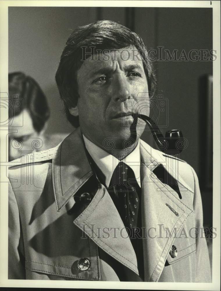 1981 Press Photo Greg Mullavey stars in "BJ and the Bear" episode on NBC- Historic Images