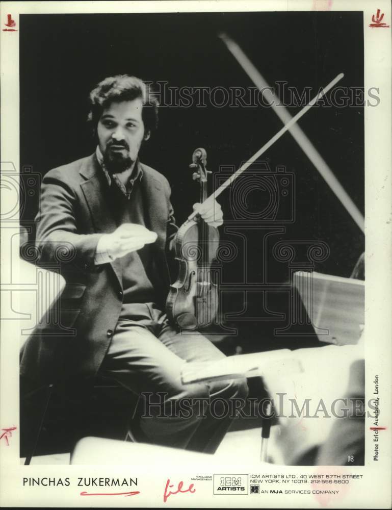 1981 Press Photo Violinist Pinchas Zukerman - tup04040- Historic Images