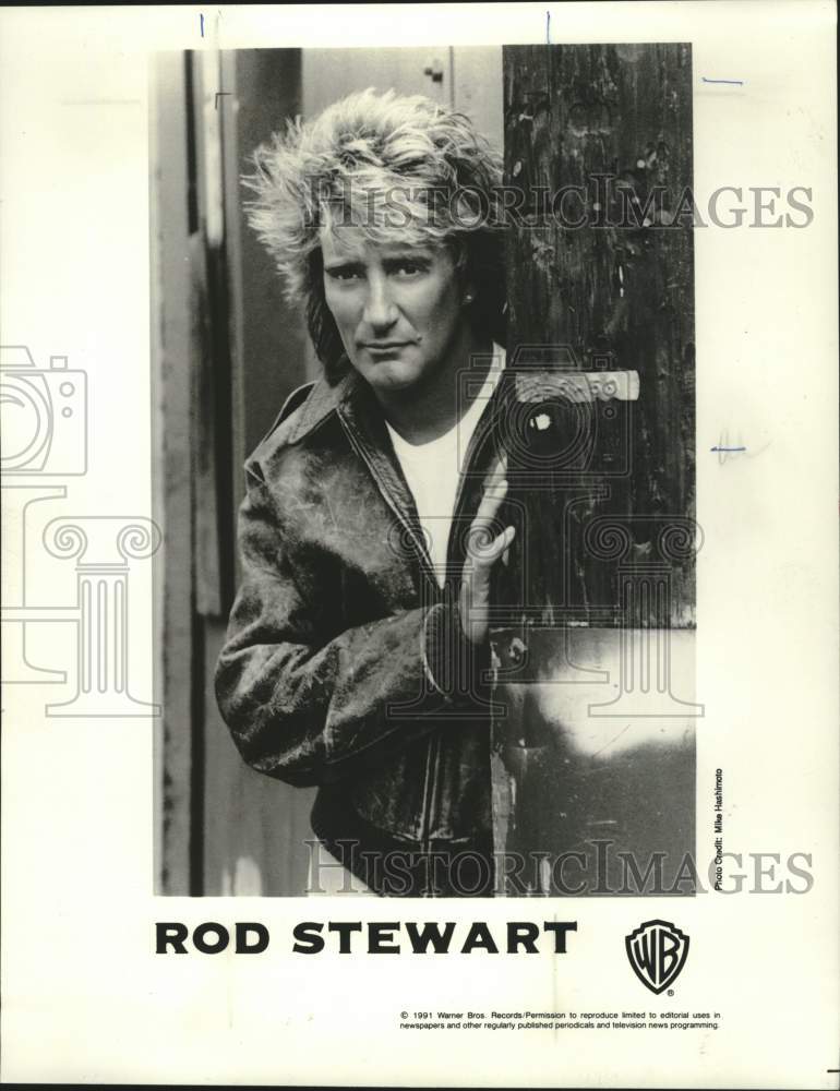 1991 Press Photo Warner Bros. recording artist Rod Stewart - tup04265- Historic Images