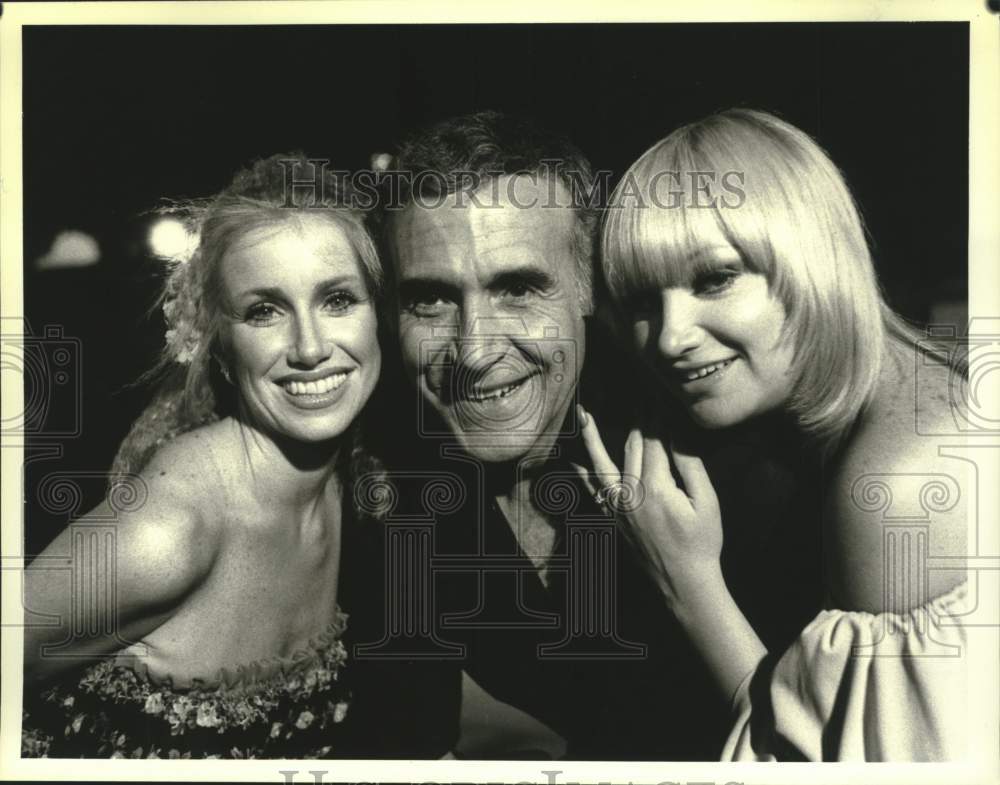 1978 Press Photo Suzanne Somers, Ricardo Montalban &amp; Samatha Sang on CBS -TV- Historic Images