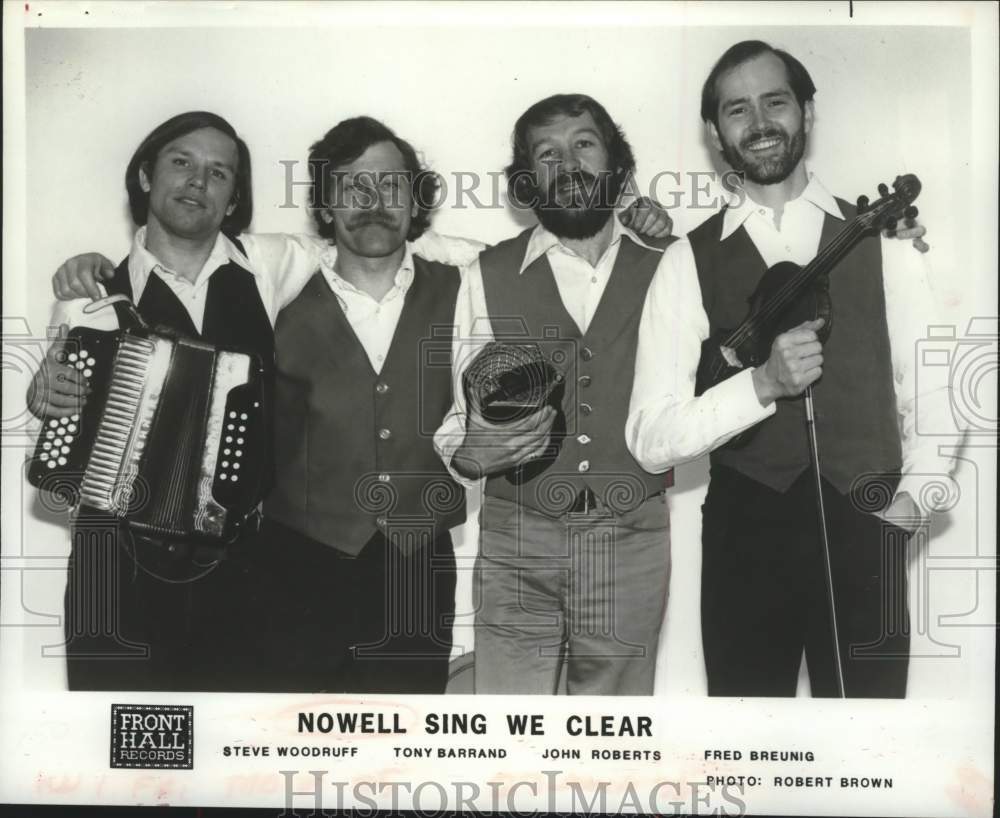 1979 Press Photo Front Hall Records recording artists Noewll Sing We Clear- Historic Images