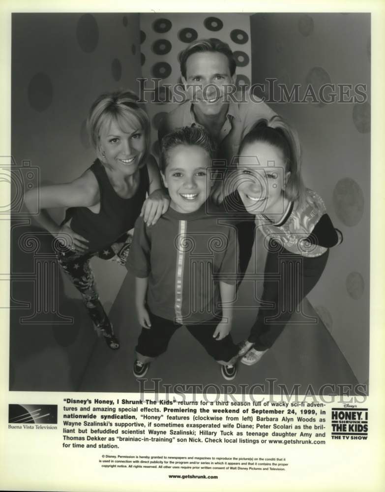 1999 Press Photo Cast of Disney&#39;s &quot;Honey, I Shrunk The Kids&quot; TV show - tup04947- Historic Images