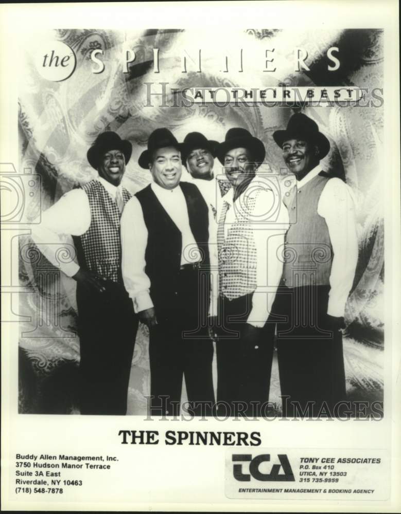 2000 Press Photo New York musical artists The Spinners - tup05290- Historic Images