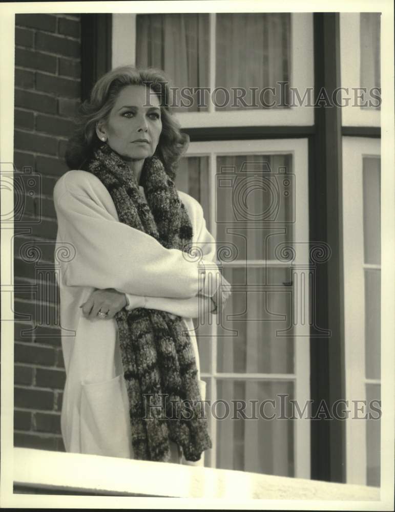 1988 Press Photo Suzanne Pleshette stars in &quot;A Stranger Waits&quot; on CBS- Historic Images