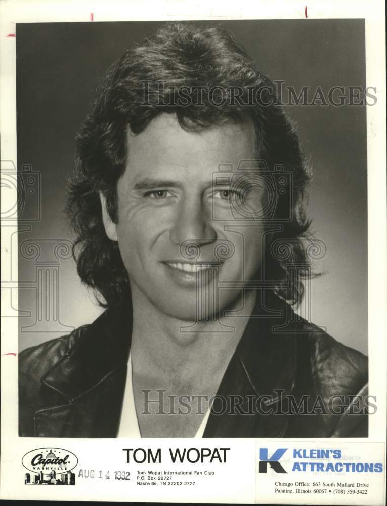 1992 Press Photo Singer/Actor Tom Wopat - tup05432- Historic Images