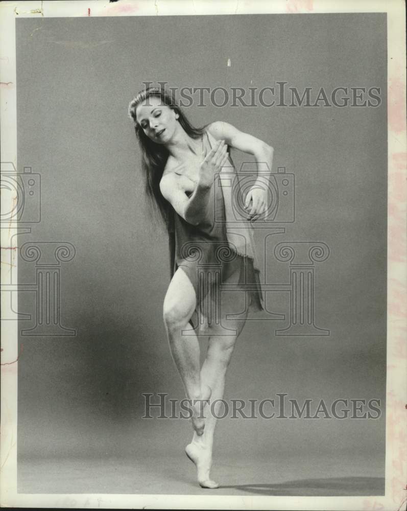 1979 Press Photo Nina Watt dances for the JosÃƒÂ© LimÃƒÂ³n Dance Company in New York- Historic Images