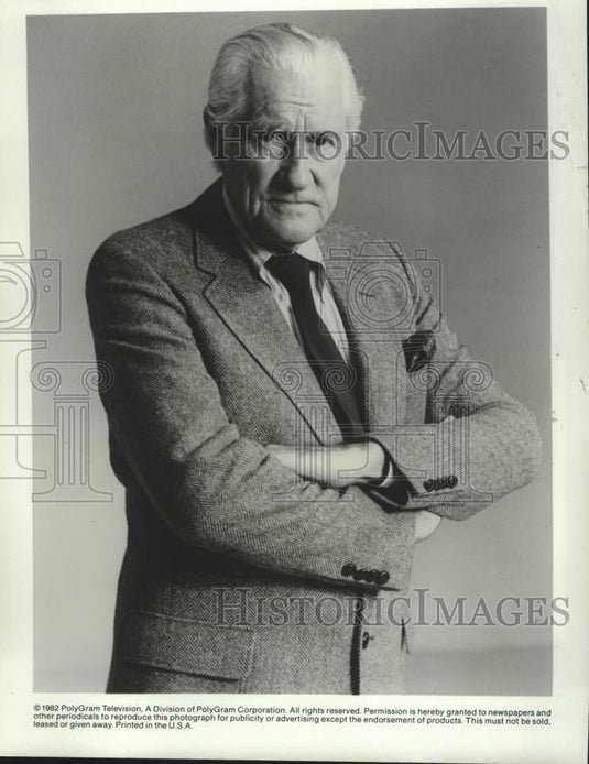 1982 Press Photo Journalist Eric Sevareid hosts "Eric Sevareid's Chronicle"- Historic Images