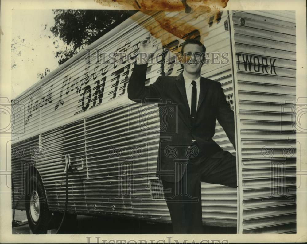 1960 Press Photo Television host Jack Linkletter - tup05799