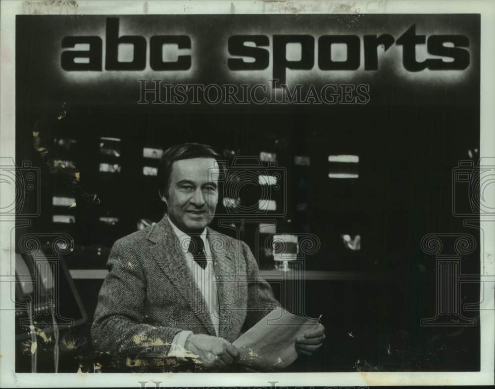 1984 Press Photo Jim McKay, sports journalist, on ABC Television - tup05860- Historic Images