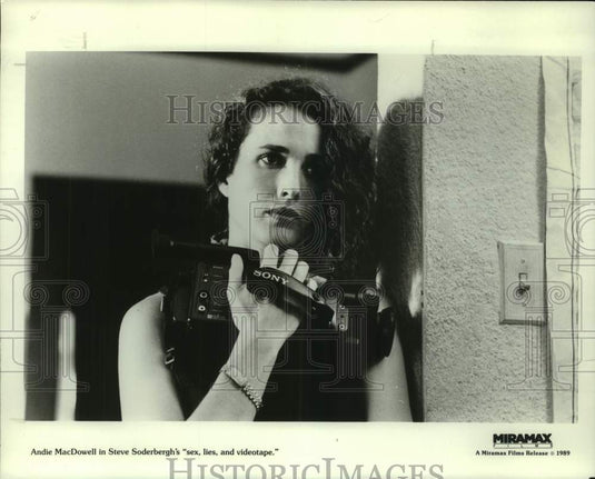 1989 Press Photo Andie MacDowell stars in "sex, lies, and videotape" - tup05961- Historic Images