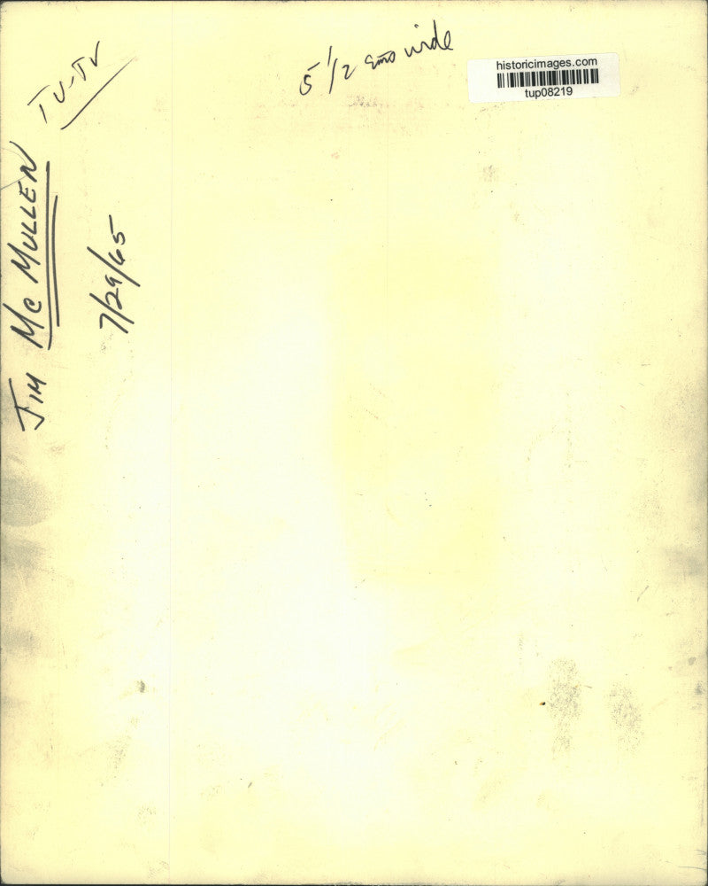 1965 Press Photo Actor Jim McMullen portrays a doctor in television show