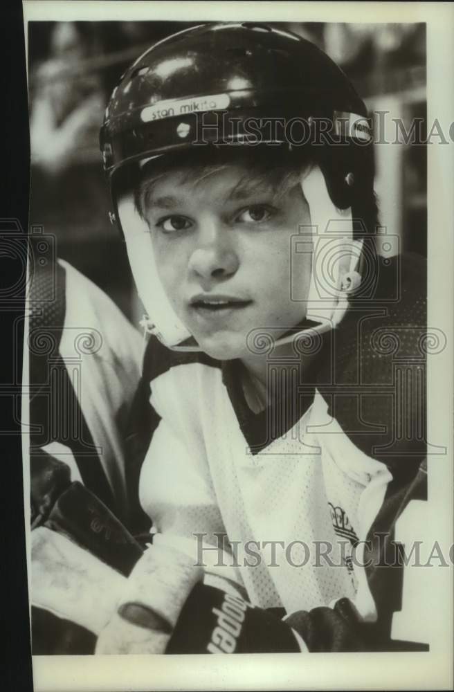 1980 Press Photo Lana Kerwin in hockey uniform - tup08843- Historic Images