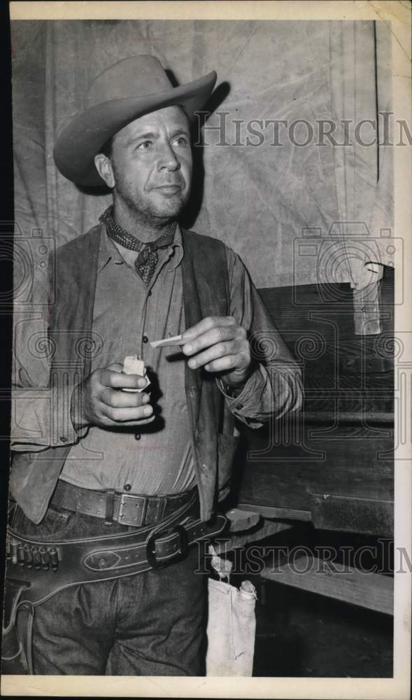 1957 Press Photo Actor Dick Powell - tup14679- Historic Images