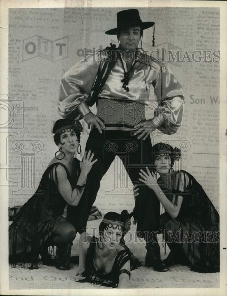 Press Photo Actor Mike Connors with costars in movie scene - tup18618- Historic Images