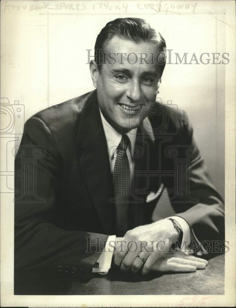 Press Photo Sportscaster Curt Gowdy - tup23877- Historic Images