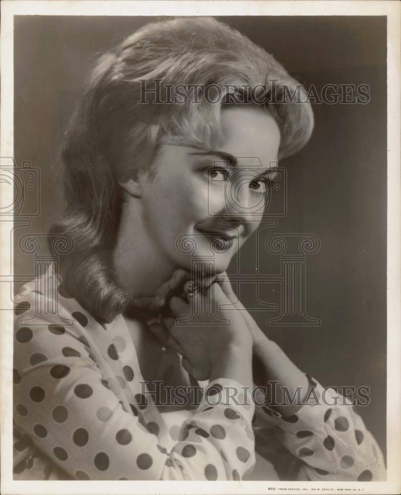 1965 Press Photo Barbara Stevens, Metropolitan Opera Soprano, as Clorinda- Historic Images