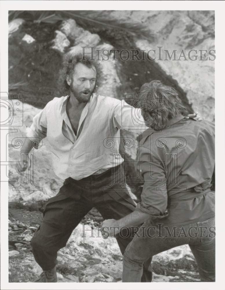 1984 Press Photo Anthony Geary and Judson Scott in &quot;General Hospital&quot; on ABC
