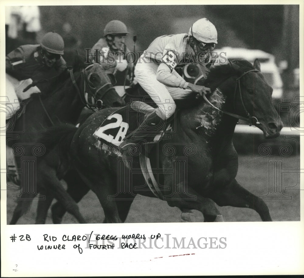 1988 Press Photo #2B Rid Claro with Gregg Morris up is winner of fourth race- Historic Images