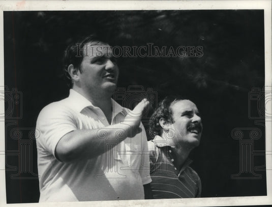 Press Photo Fred Case, Troy, New York and Colonie, New York's Spitalnv watch- Historic Images