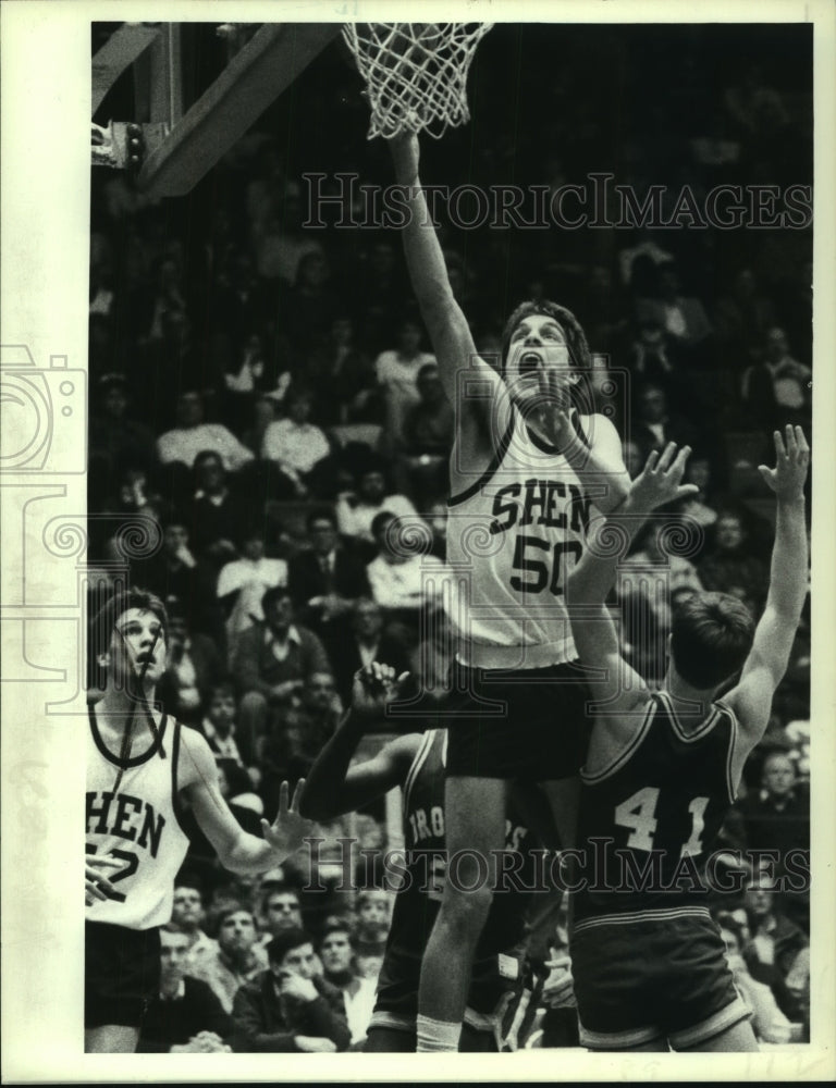 1987 Press Photo High school basketball action in Glens Falls, New York- Historic Images