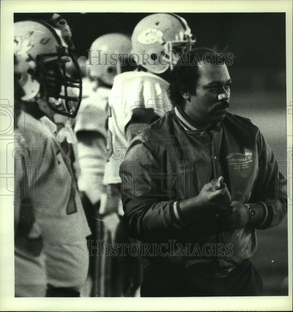 1987 Press Photo Maller Football Nail Howard during game in Bleecker, NY- Historic Images