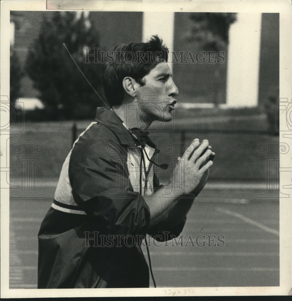 1983 Press Photo Al Bagnoli, Football coach, Union College, Schenectady, New Yor- Historic Images