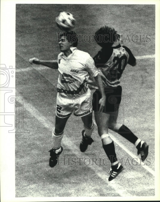 1990 Press Photo Soccer player