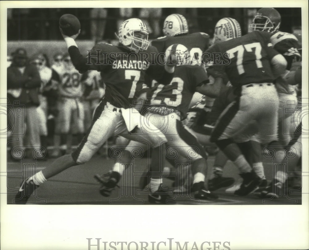 Press Photo Saratoga football quarterback #7 Ryan Masterson throws ball in game- Historic Images