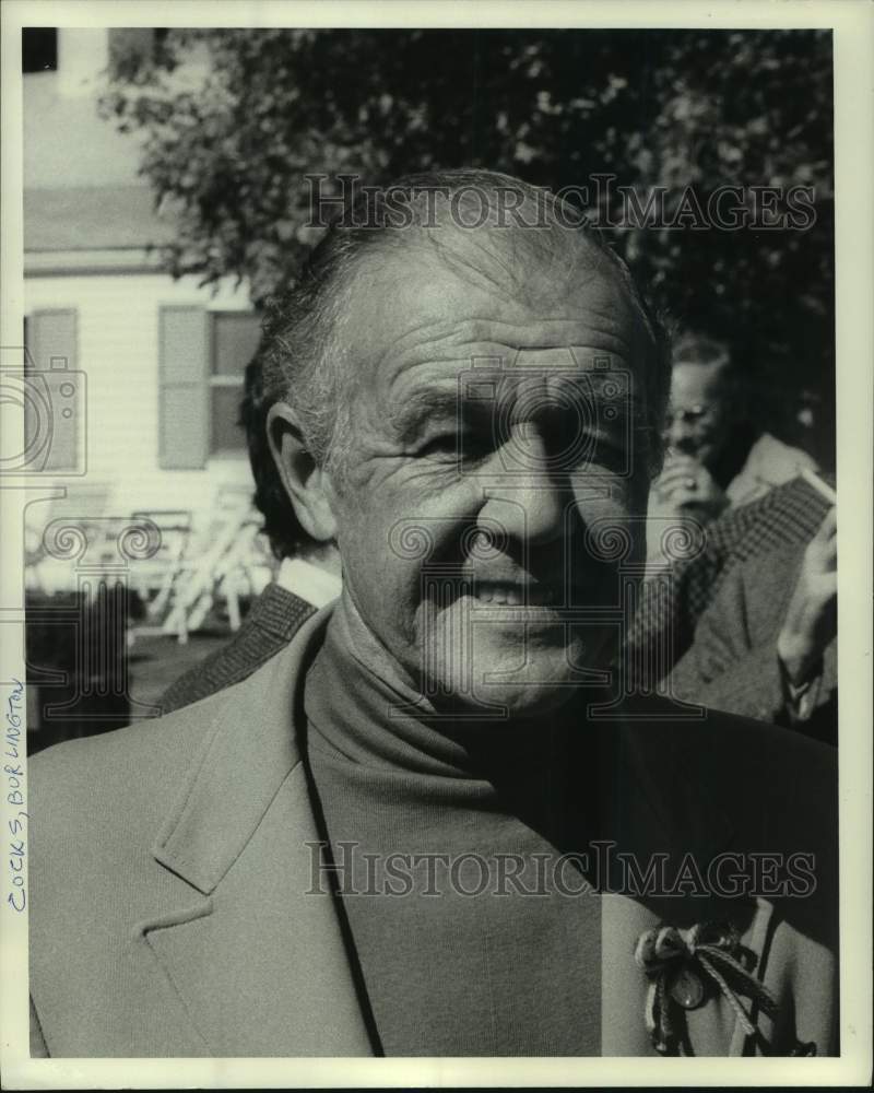 1980 Press Photo Unidentified man smiles for photo outdoors - tus04527- Historic Images