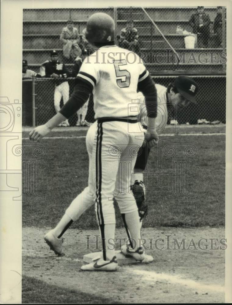 1985 Press Photo Siena vs. Maine college baseball, Bleecker Stadium, Albany, NY- Historic Images