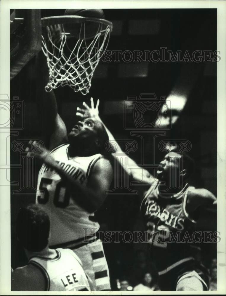 1989 Press Photo Albany Patroons vs. Wichita Falls Texans basketball, New York- Historic Images