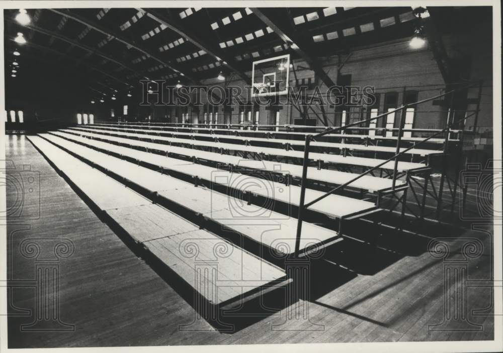 1982 Press Photo The interior of the Washington Avenue Armory in Albany, N.Y.- Historic Images
