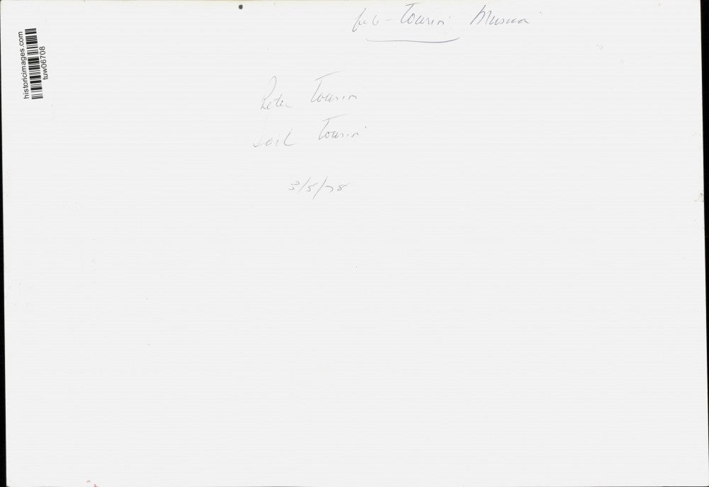 1978 Press Photo Peter and Joel Tourin at Snow Covered Boat Wheel - tuw06708